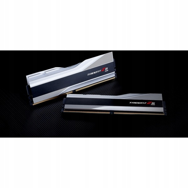 Pamięć RAM G.SKILL Trident Z5 RGB 32GB (2x16GB) DDR5 6000MHz CL30 (F5-6000J3040F16GX2-TZ5RS)