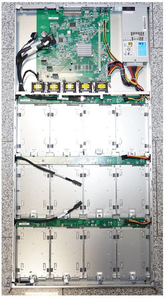 SERWER READYNAS NETGEAR RR2312 12BAY 1U (USZK)