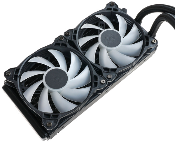 Chłodzenie wodne 240mm MSI MAG CoreLiquid 240R RGB (U) (W) (B)