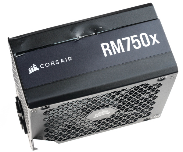 Modularny zasilacz ATX Corsair RM750x (wersja 2021) 750W 80+GOLD (CP-9020199-EU) (U)