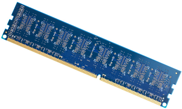 Pamięć RAM Elixir 4GB DDR3L 1600MHz CL11 (M2F4G64CC88D7N-DI)