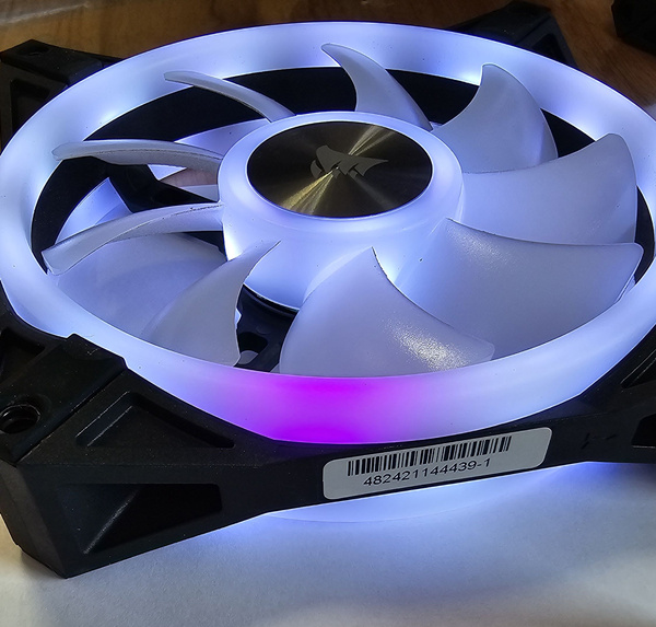 Corsair iCUE QL120 RGB Black (3x120mm) + HUB RGB Lightning Node Core (CO-9050098-WW)