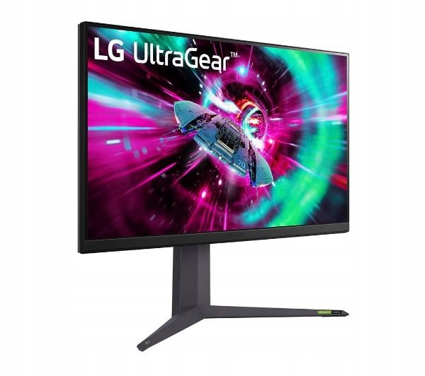 Monitor LED LG GR93U-B 32 " 3840 x 2160 px IPS / PLS (32GR93U-B.AEU)